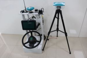 เครื่องรับสัญญาณ GNSS, RTK, ระบบระบุตำแหน่งความแม่นยำสูง, ระบบนำทางสำหรับรถแทรกเตอร์ - Product Image 5