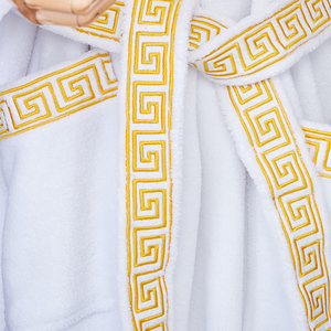Wholesale Hotel Luxury Thermal Plus Size Coral Velvet Bathrobe Spa <strong>Robe</strong> <strong>Beauty</strong> Salon Night-<strong>robe</strong> Warm <strong>Robe</strong> Embroidery Customized - Product Image 5