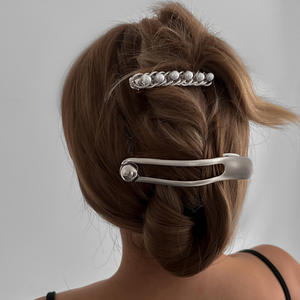 <span class=keywords><strong>Barrette</strong></span> en métal à géométrie dorée vintage, nouveaux <span class=keywords><strong>cheveux</strong></span> de style simple, accessoire décoratif pour <span class=keywords><strong>cheveux</strong></span> pour femmes et filles - Product Image 2
