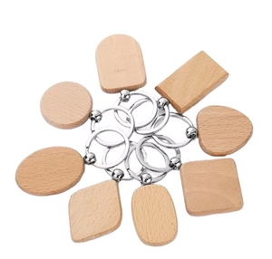 Wholesale Various Exquisite Creative <strong>Key</strong> <strong>Ring</strong> Tag Wood Reversible with <strong>Ring</strong> Firmly Assembled <strong>Key</strong> <strong>Chain</strong> - Product Image 3