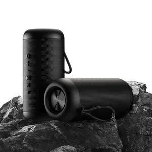 Usams Yc011 Top Selling Portable 360 Outdoor Ipx7 Waterproof Wireless 1800Mah Rechargeable Bt5.0 Speakers With Lanyard