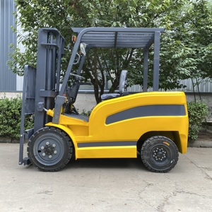 Wangong Elektrikli Forklift 2 Ton 2.5 Ton 3 Ton Kurşun Asit Akülü Dolu Lastik Tekerlek İki Kademeli Direk 14km/s Küçük Her Türlü Araziye Uygun - Product Image 5