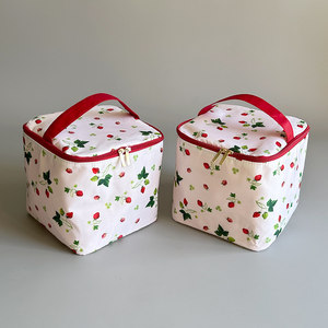 High Quality <b>Makeup</b> <b>Bag</b> Polyester High End Custom Cosmetic <b>Bag</b> Can Custom Material with Internal Pocket Portable Washing <b>Bag</b> - Product Image 2