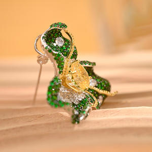 Broche Floral de Esmeralda de Lujo, Joyería <span class=keywords><strong>Colombiana</strong></span> de Alta Gama TIANSHE, Accesorios de Plata Pura S925, Regalos para el Día de Acción de Gracias - Product Image 4