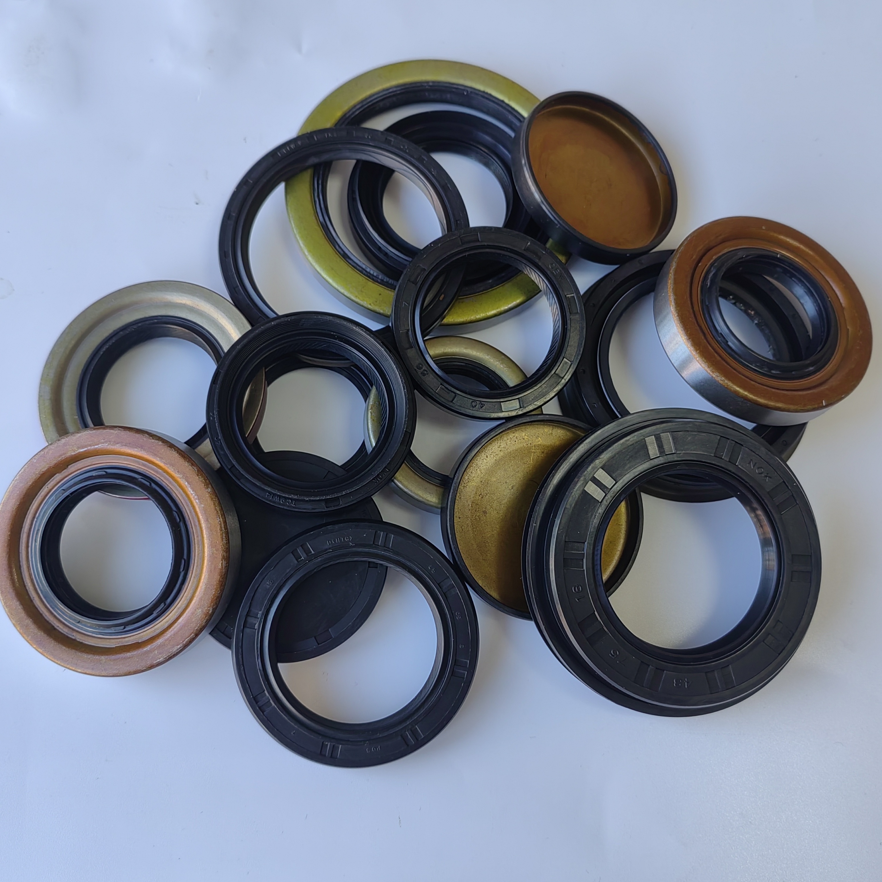 sello de aceite de escombros oe 40227-20n00/4022720n00/38342-31x01