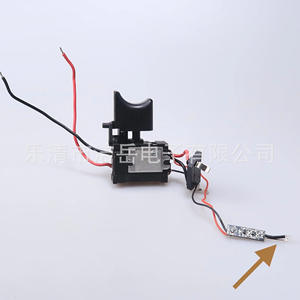 Interrupteur de charge de batterie au lithium 12V-24V avec indicateur pour outils électriques, usage industriel, coque en nylon, contacts argentés - Product Image 2