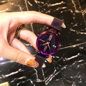 Reloj Magnético Estrellado para Mujer, Elegante, Minimalista, a Prueba de Agua, de Moda - Product Image 5
