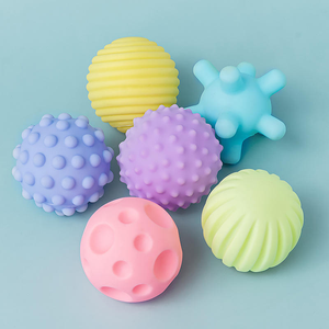 Juego de 6 Pelotas para Bebés, Desarrolla los Sentidos Táctiles del Bebé, Pelotas de Tacto Suave para Bebés, Pelotas de Masaje para Entrenamiento, Juguetes para Niños - Product Image 4