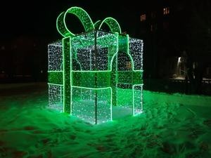 Caja de regalo 3D grande con luces decorativas para la plaza de la ciudad, festival de Navidad y exhibición nocturna en espacios públicos al aire libre. - Product Image 1