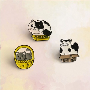 Broches <span class=keywords><strong>de</strong></span> chapeau unisexes personnalisées en alliage, design artisanal, nouvelle mode, épingles en émail dur personnalisées - Product Image 5