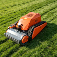Tondeuse à fléaux sur chenilles de 800 mm, alimentée par batterie, avec télécommande de 500 m et tête de coupe hydraulique relevable pour vergers et terres agricoles