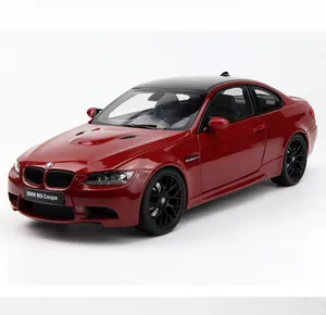 سيارات Diecast مخصصة الوظيفة 1:18 BMW M3 كوبيه موديل قابل للجمع من سبائك سيارات الالعاب