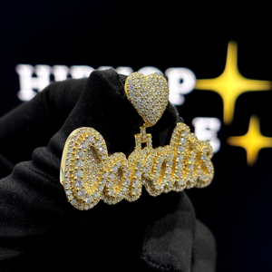 Pendentif personnalisé en forme de cœur avec nom, finition dorée, breloque lettre script sertie de pierres avec attache cœur, collier pour femmes et hommes - Product Image 6