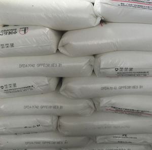 เม็ดพลาสติก LLDPE 3470 โพลีเอทิลีนความหนาแน่นต่ำแบบเชิงเส้น ราคาประหยัด เกรดสำหรับทำฟิล์ม  เม็ดพลาสติก LLDPE สำหรับภาชนะบรรจุอาหารแบบผนังบาง - Product Image 5