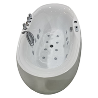 Baignoire ovale autoportante Zevana OEM&ODM en acrylique blanc brillant/anti-noircissement avec drain central moderne pour intérieur, durable, pour bain à remous