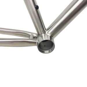 Cuadro <span class=keywords><strong>de</strong></span> Bicicleta <span class=keywords><strong>de</strong></span> Titanio Waltly con Freno <span class=keywords><strong>de</strong></span> Disco <span class=keywords><strong>de</strong></span> Montaje Plano, Cuadro <span class=keywords><strong>de</strong></span> Bicicleta <span class=keywords><strong>de</strong></span> Carretera <span class=keywords><strong>de</strong></span> Alta Resistencia, Piezas <span class=keywords><strong>de</strong></span> Bicicleta <span class=keywords><strong>de</strong></span> la Mejor Calidad - Product Image 2