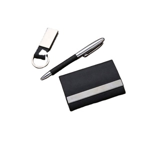 ชุดของขวัญธุรกิจระดับผู้บริหาร: ปากกาแบรนด์ดัง พวงกุญแจ และที่ใส่บัตร - ของแจกสำหรับองค์กรที่สมบูรณ์แบบ - Product Image 3