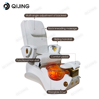 Mobilier moderne et luxueux de salon de manucure et pédicure en or blanc personnalisé fauteuil de spa pour les pieds avec station de massage et de pédicure