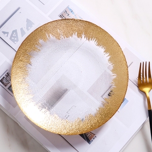 Assiettes de fête design en feuille d'or Offres Spéciales assiettes de présentation en or verres pour salles de mariage 13 pouces - Product Image 2