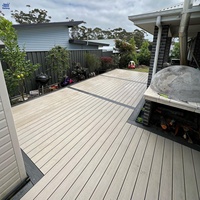 Terrasse en composite WPC co-extrudé de conception moderne, imperméable, installation par clic