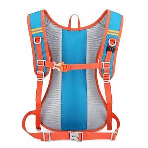 Mochila de bicicleta reflectante de gran capacidad Unisex personalizada, mochila impermeable para montar en bicicleta, mochila de agua de hidratación para montar - Product Image 5