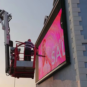 Écran LED extérieur à économie d'énergie Panneau d'affichage d'entretien frontal 4K HD City Advertising Front Flip Screen Prix d'usine - Product Image 1