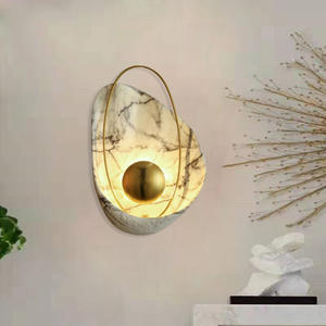 Lampe murale en coquillage unique et créative de style minimaliste nordique, lumière de luxe pour la chambre à coucher, le salon, la décoration murale de fond, la salle à manger - Product Image 5