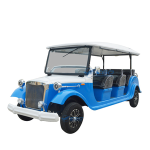 Voiture de tourisme vintage haut de gamme bleu ciel avec toit blanc, faible bruit, design élégant et épuré, fiable et abordable - Product Image 1
