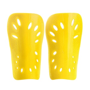 Équipement de protection de football pour l'entraînement professionnel, en matériau EVA poreux, épaissi et respirant, plaque de protection des jambes, couleurs personnalisables, OEM - Product Image 1