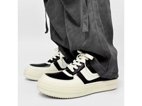 Chaussures de skate unisexes à semelle épaisse avec logo personnalisé du fabricant, tendance automne, chaussures de marche pour hommes en cuir PU, mode européenne.
