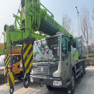 Grúa sobre Camión ZOOMLION 25T Usada en Buen Estado de Funcionamiento en Venta - Product Image 1