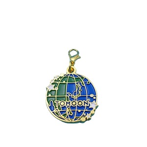 Colgantes Temáticos de Aleación de Zinc Dorados con Diseño de Globo de Dibujos Animados, Broche de Langosta, Adorno para Bolso, Regalo, Accesorio de Moda Unisex - Product Image 5