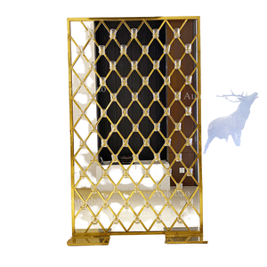 ฉากหลังงานแต่งงานสแตนเลสสีทองดีไซน์หรูหราพร้อมโลโก้สั่งทำสำหรับจัดแสดงงานปาร์ตี้ - Product Image 1