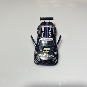 سيارة لعبة صغيرة الحجم متينة ومقاومة للسقوط، تعليمية للأطفال، تعمل بالتحكم عن بعد، مصنوعة من سبائك التيتانيوم. - Product Image 2