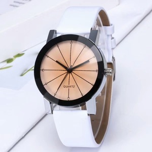 Simple convex curved <b>couple</b> <b>watch</b> with spot leather strap fashionable <b>couple</b> student <b>watch</b> - Product Image 2