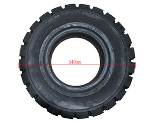 Yüksek kaliteli <span class=keywords><strong>Forklift</strong></span> katı lastik 700-<span class=keywords><strong>12</strong></span> - Product Image 1