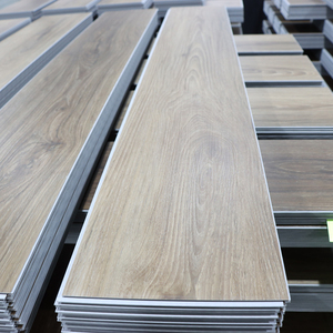Revêtement de sol SPC de luxe de haute qualité 6 mm LVT Fabricant Carrelage en <span class=keywords><strong>vinyle</strong></span> de luxe Blanc ivoire <span class=keywords><strong>Bois</strong></span> 7 mm 5 mm 4,4 Chambre Supermarché - Product Image 3
