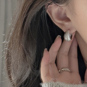 Pendientes Colgantes de Plata de Ley S925, Estilo Vintage Antiguo, Simple, Francés, Elegante, con Circonita, Curvados y Cepillados, Joyería de Moda - Product Image 3