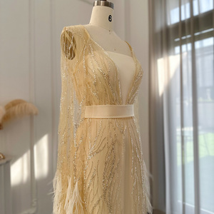 Sharon Said SS420 <span class=keywords><strong>Vestido</strong></span> de noche amarillo de <span class=keywords><strong>plumas</strong></span> de lujo con mangas de capa <span class=keywords><strong>Vestido</strong></span> de compromiso de Dubái para mujer Fiesta de boda - Product Image 3