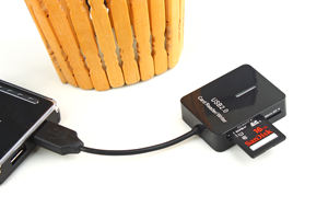 เครื่องอ่าน/เขียนการ์ด SD แบบมินิ USB 2.0 พร้อมการติดตั้งภายนอกและช่องเดียวเพื่อการแลกเปลี่ยนข้อมูลที่รวดเร็ว - Product Image 2