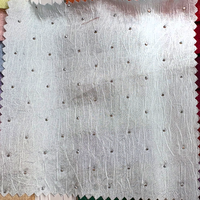 Tissu en satin crêpe de Dubaï, tissé texturé froissé permanent, pour thobes et robes islamiques pour hommes du Moyen-Orient