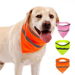 Écharpe réglable haute visibilité pour <span class=keywords><strong>chien</strong></span> <span class=keywords><strong>Bandana</strong></span> à motif solide réfléchissant pour la sécurité nocturne en toutes saisons-pour Noël - Product Image 1