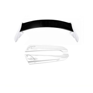 Welta Factory Wholesale Nouveau Pare-chocs noir en ABS de haute qualité, fixation par boulons, lifting de style original, ajustement parfait à 100% pour les voitures à hayon - Product Image 3