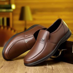 Zapatos Formales de Cuero para Hombre, Estilo Británico, Modernos, Sencillos, de Color Sólido, Diseño Casual sin Cordones - Product Image 2