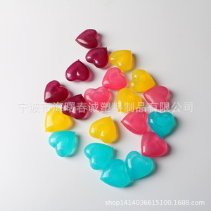 Cubitos de hielo en forma de corazón de Chuncheng, coloridos, de plástico PE, para enfriar bebidas - Product Image 1