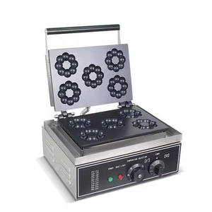 Gaufrier à 5 cavités en forme <span class=keywords><strong>de</strong></span> <span class=keywords><strong>fleur</strong></span> <span class=keywords><strong>de</strong></span> prunier, forme <span class=keywords><strong>de</strong></span> <span class=keywords><strong>fleur</strong></span> unique - Product Image 1