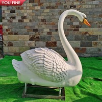 Grande sculpture de perroquet en fibre de verre pour jardin extérieur