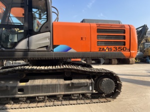 Excavatrice sur chenilles Hitachi ZX350H d'occasion à bas prix, modèle 2020, moteur Cummins, 20 tonnes, capacité de la benne de 1,2 m, certifiée haute qualité - Product Image 5