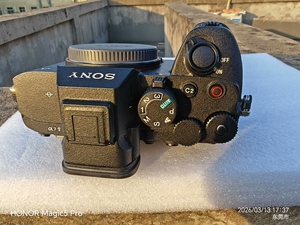 Cámara Sony A7M5 de Alta Gama, 33MP, Grabación de Video 4k, Usada - Product Image 3