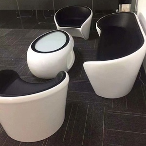 Conjunto de Mesa y Sillas de Negociación, Móvil, 4 Plazas, Diseño Moderno Minimalista para Recepción, Tienda, Área de Descanso, Sala - Product Image 4